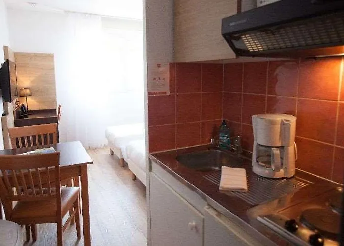 Hotel Privilodges Lumiere 2*