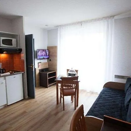 Privilodges Lumiere 2* ליון